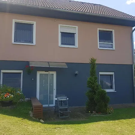 Charlottenhoehe Apartment